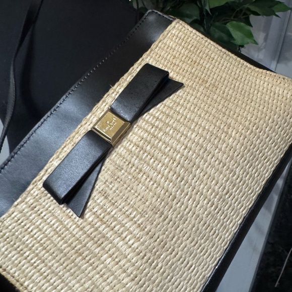 Kate Spade New York Montford Park Straw & Black w/ Gold Crossbody Bag / Purse - Picture 5 of 16
